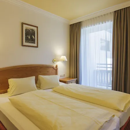 尼德瑞特尔酒店