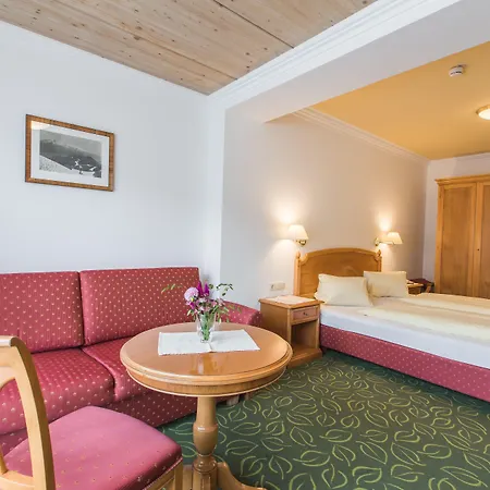 Niederreiter Otel Maria Alm am Steinernen Meer